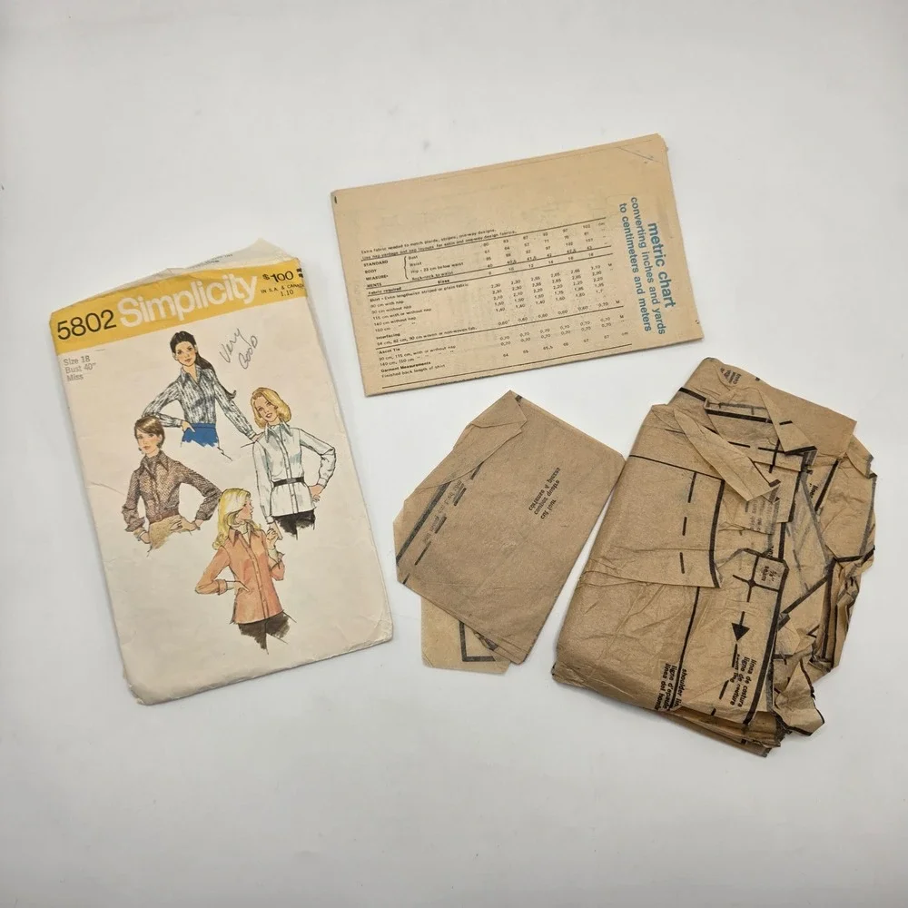 Simplicity 5802 Sewing Pattern 70s Misses Shirt Ascot Tie Size 18 Bust 40 Retro